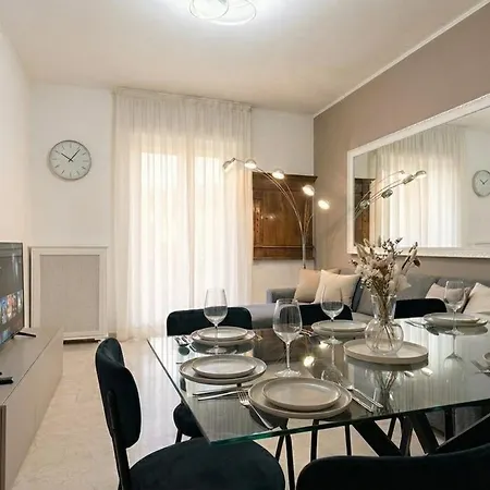 Spacious Modern Ac Close To Metro 公寓