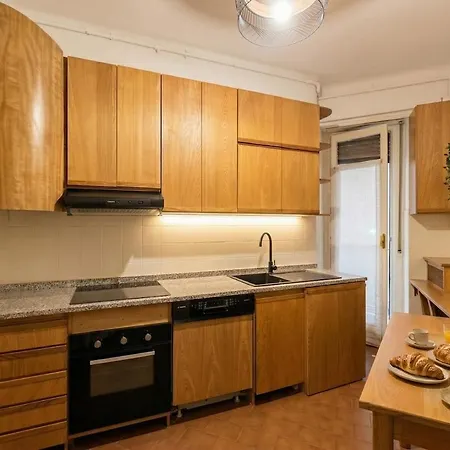 公寓 Spacious Modern Ac Close To Metro